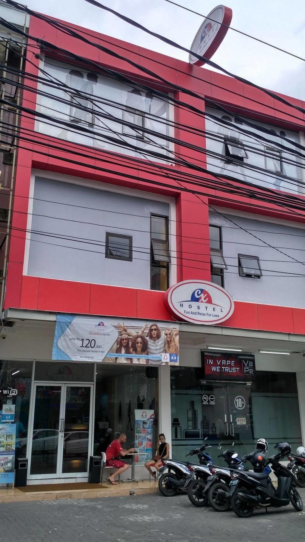 Cx Hostel Kuta Raya Exterior foto
